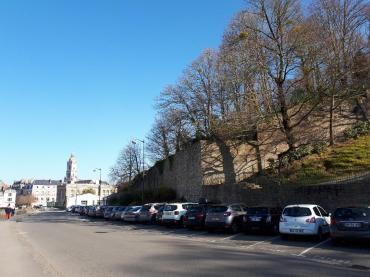 vannes-ramparts-parking-and-ch-st-patern-far-right-feb18