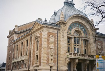 Evreux theater front jan11