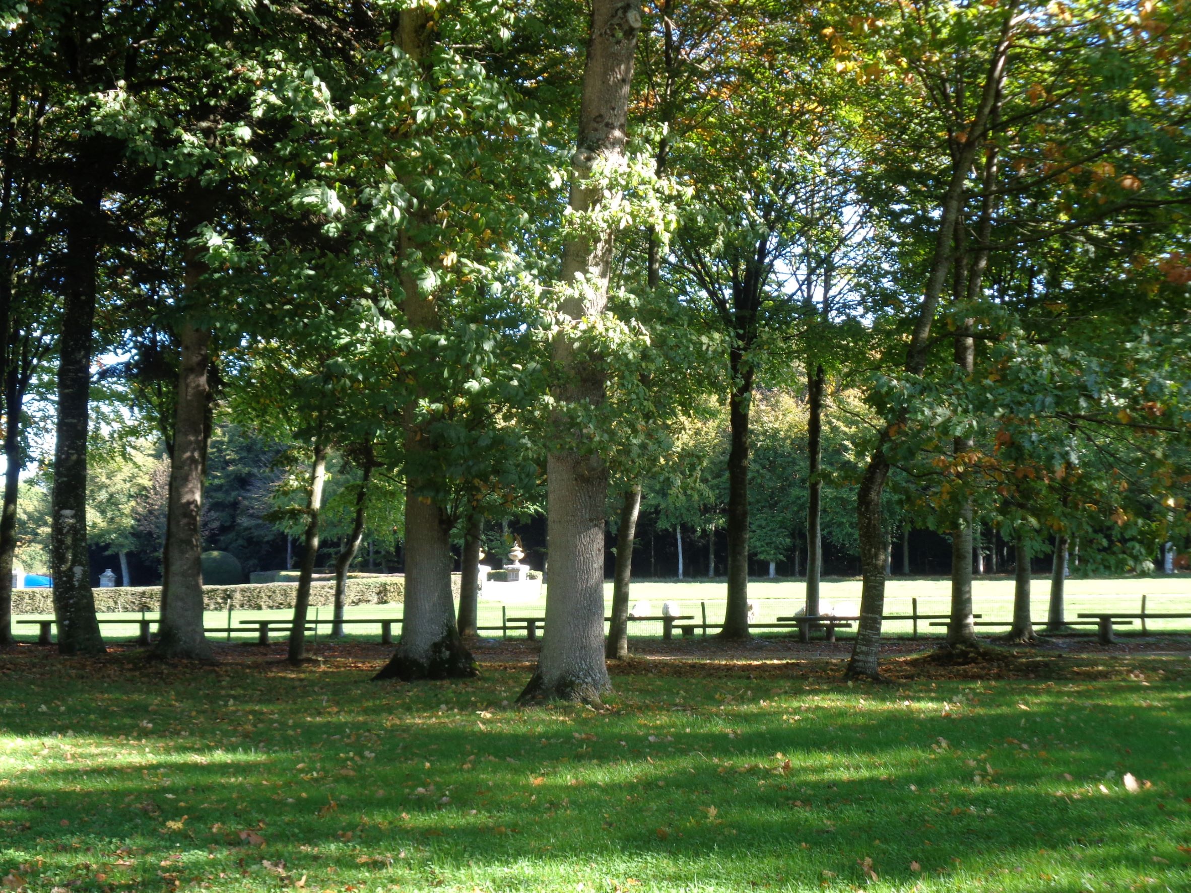 Pleugueneuc Parc Zoologique et Château de la Bourbansais gardens oct22