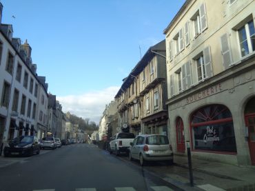 Quimperle Rue Brémond d'Ars feb23