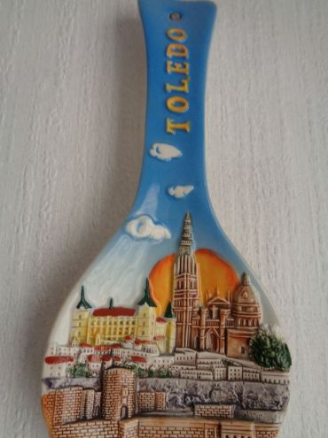 Toledo spoon of monuments