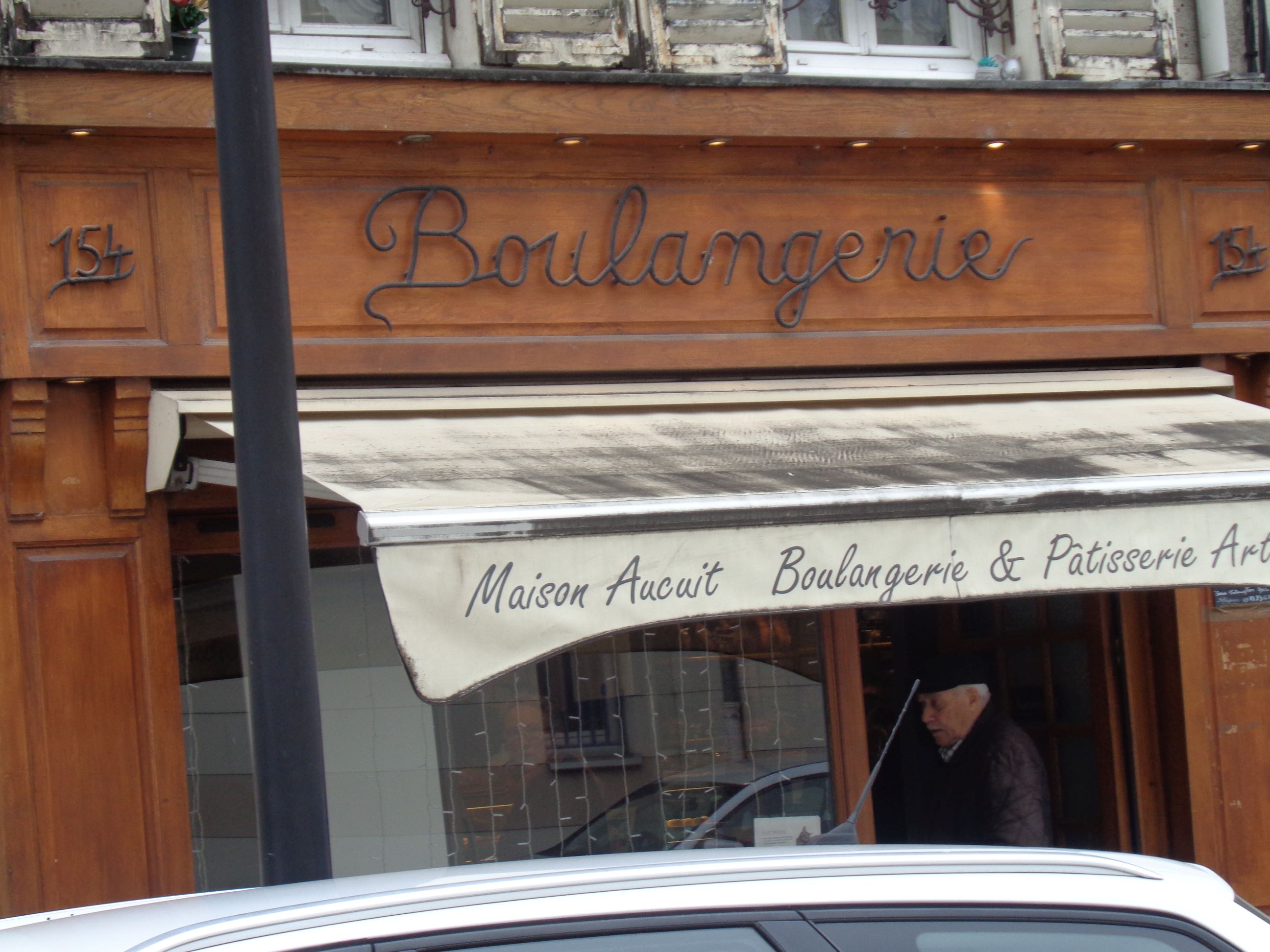 Meaux boulangerie Saint Nicolas front may23